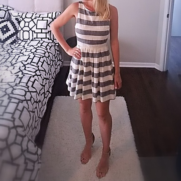 Dresses & Skirts - Blue and White Striped A-Line Linen Dress